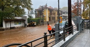 Αποκλεισμένοι κάτοικοι στο Πήλιο από την κακοκαιρία – Σοβαρά προβλήματα σε Εύβοια, Σκιάθο και Σύμη